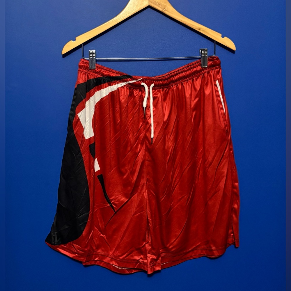 Men's Red Athletic Shorts size XL